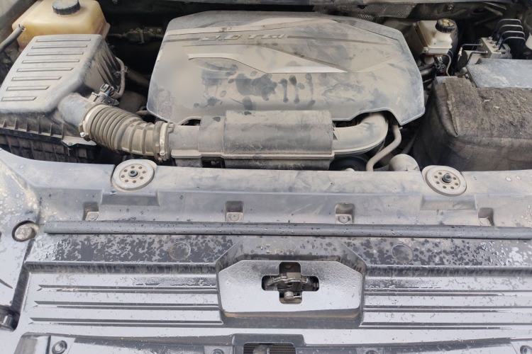Used SAIC MAXUS D90 2017 2.0T Automatic Two-Wheel Drive - Uranus Engine Bay