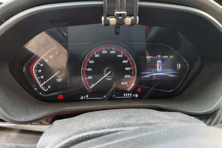 Used SAIC MAXUS D90 2017 2.0T Manual Two-Wheel Drive Mars Base Edition Instrument Cluster