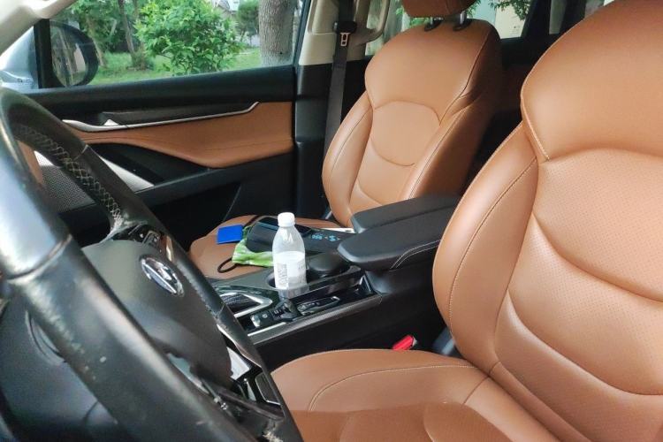 Used SAIC MAXUS D90  Left Front Seat