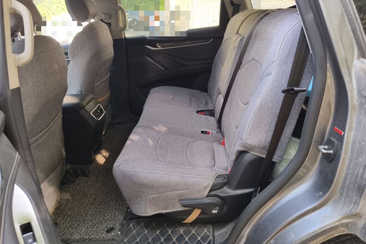 Used SAIC MAXUS D90 2017 2.0T Manual Two-Wheel Drive Mars Base Edition Left Rear Seat