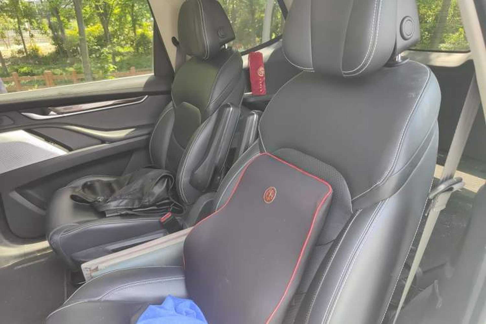 Used SAIC MAXUS D90 2017 2.0T Automatic Two-Wheel Drive Mercury Left Rear Seat
