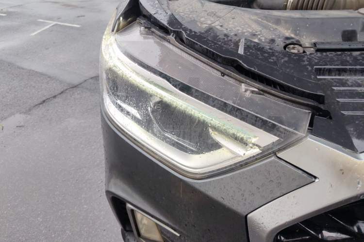 Used SAIC MAXUS D90 2017 2.0T Automatic Two-Wheel Drive - Uranus Right Front Headlight
