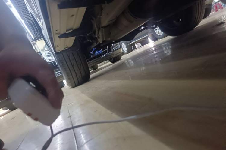 Used SAIC MAXUS D90 2017 2.0T Automatic All-Wheel Drive Sirius Right Side Sill