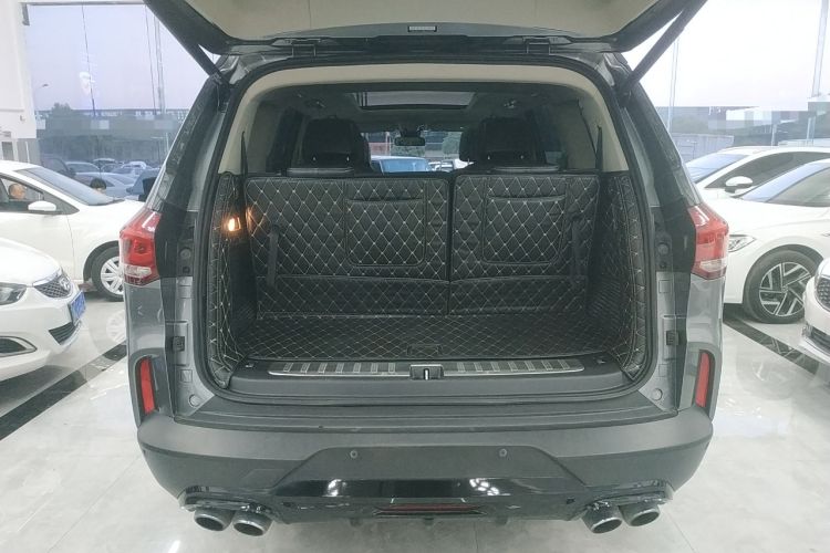 Used SAIC MAXUS D90 2017 2.0T Automatic Two-Wheel Drive - Uranus Trunk