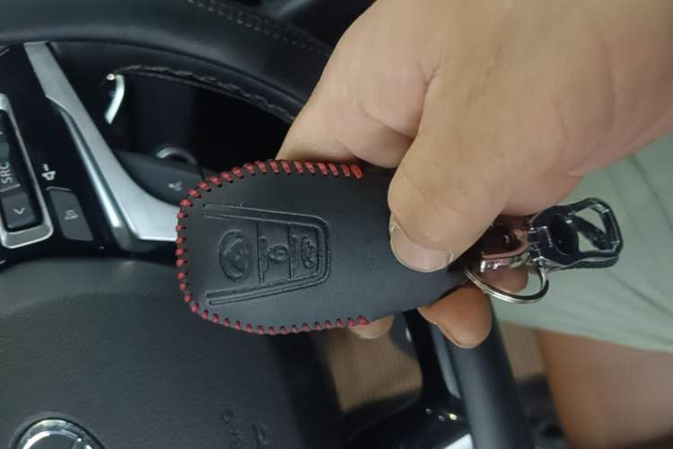 Used SAIC MAXUS D90 2017 2.0T Automatic All-Wheel Drive Sirius Vehicle Key