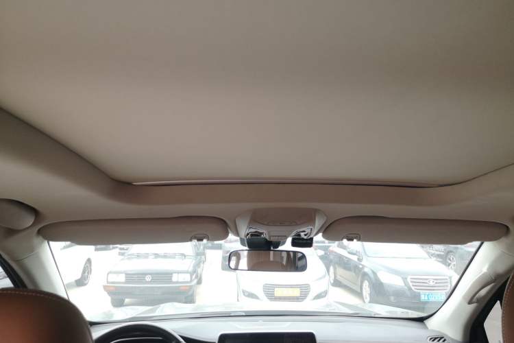 Used SAIC MAXUS D90 2017 2.0T Automatic All-Wheel Drive Sirius Headliner
