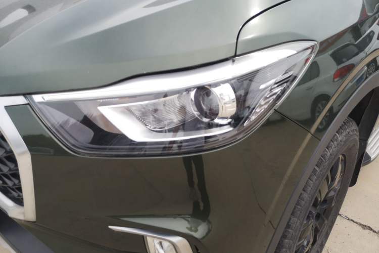 Used SAIC MAXUS D90 2017 2.0T Automatic All-Wheel Drive Sirius Left Front Headlight