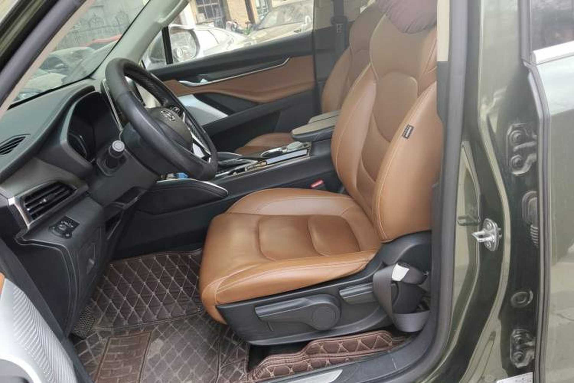 Used SAIC MAXUS D90 2017 2.0T Automatic Two-Wheel Drive Mercury Base Edition Left Front Seat