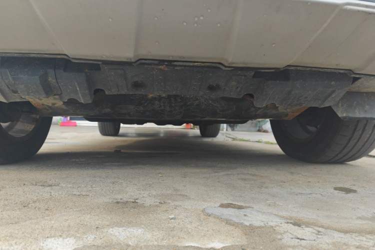 Used SAIC MAXUS D90 2017 2.0T Automatic All-Wheel Drive Sirius Chassis Front
