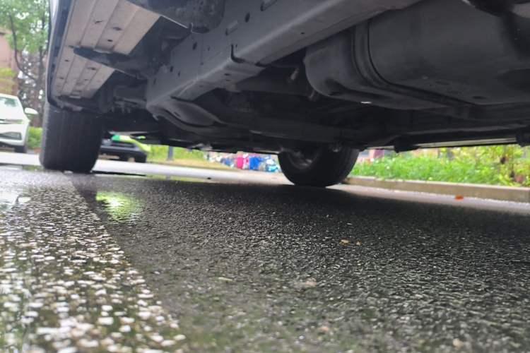 Used SAIC MAXUS D90 2017 2.0T Automatic Two-Wheel Drive Mercury Base Edition Chassis Rear Left