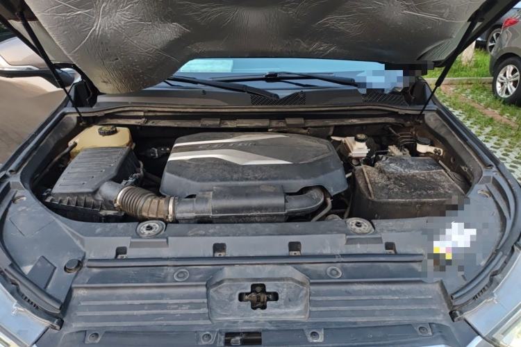 Used SAIC MAXUS D90 2017 2.0T Automatic Two-Wheel Drive - Uranus Engine Bay