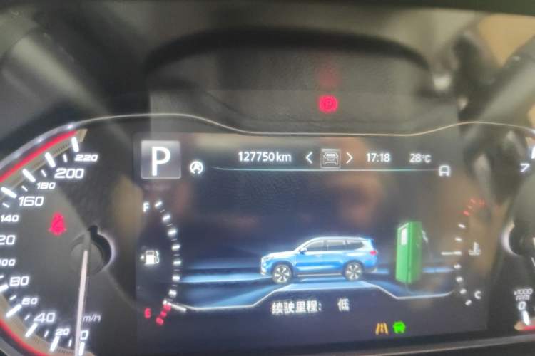 Used SAIC MAXUS D90 2017 2.0T Automatic All-Wheel Drive Sirius Odometer Close Up