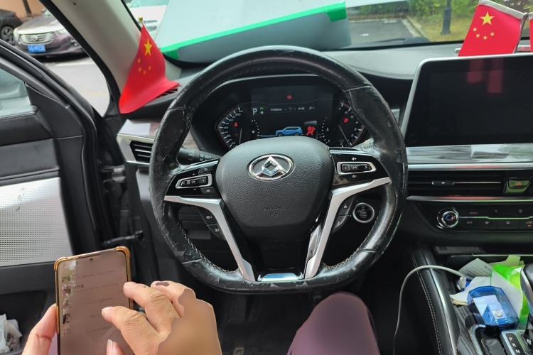 Used SAIC MAXUS D90 2017 2.0T Automatic Two-Wheel Drive Mercury Base Edition Steering Wheel