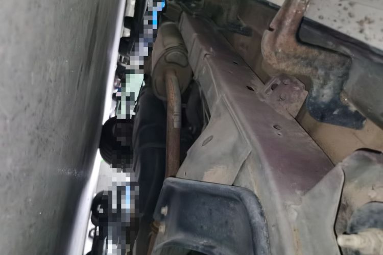 Used SAIC MAXUS D90 2017 2.0T Automatic Two-Wheel Drive - Uranus Chassis Front Right