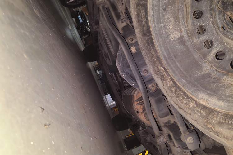Used SAIC MAXUS D90 2017 2.0T Automatic All-Wheel Drive Sirius Chassis Rear
