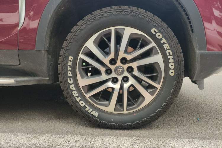 Used SAIC MAXUS D90 2017 2.0T Automatic Two-Wheel Drive - Uranus Right Front Wheel Hub