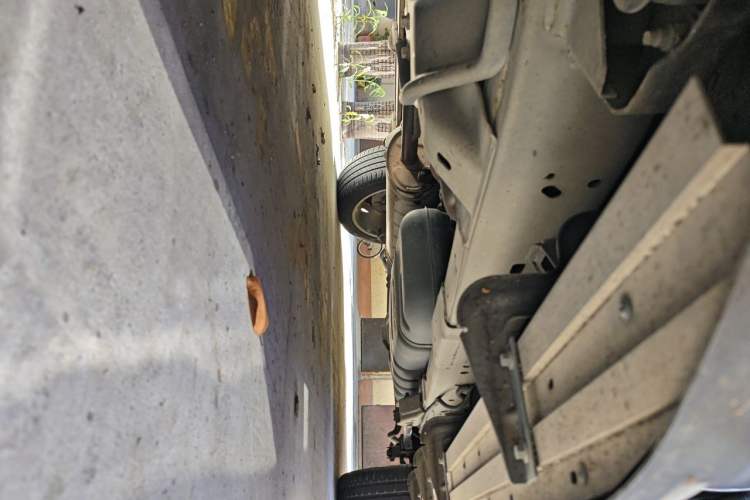 Used SAIC MAXUS D90  Chassis Front Left