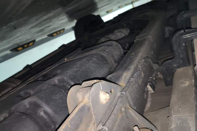 Used SAIC MAXUS D90 2017 2.0T Automatic All-Wheel Drive Sirius Chassis Rear Left