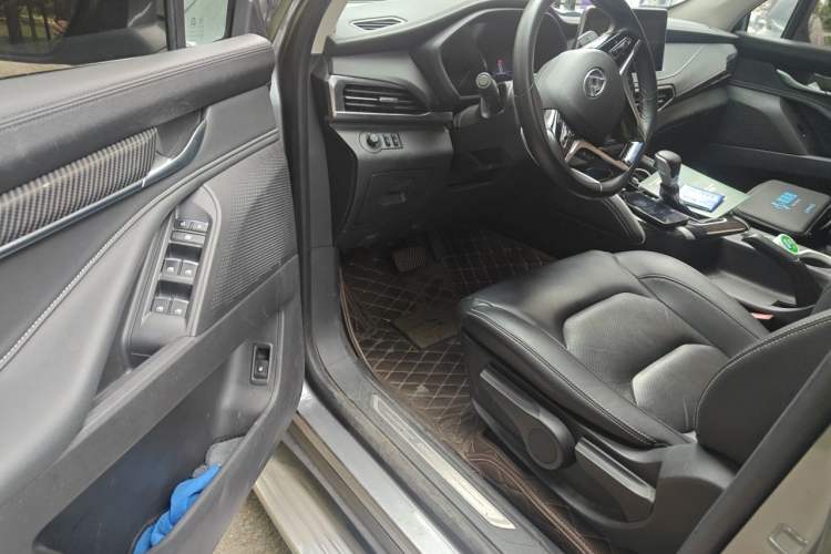 Used SAIC MAXUS D90 2017 2.0T Automatic Two-Wheel Drive Mercury Driver Seat