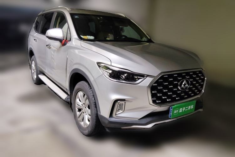Used SAIC MAXUS D90 2017 2.0T Automatic Two-Wheel Drive Mercury Base Edition Front Right 45 Deg