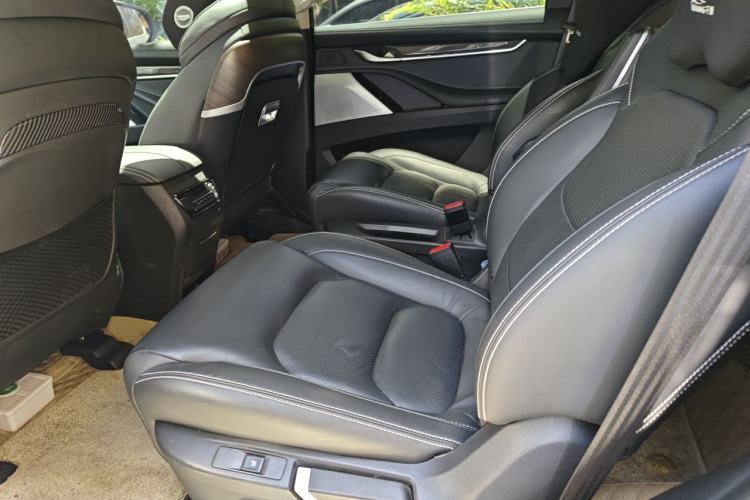 Used SAIC MAXUS D90  Left Rear Seat