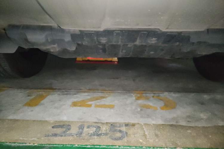 Used SAIC MAXUS D90 2017 2.0T Automatic Two-Wheel Drive - Uranus Chassis Front