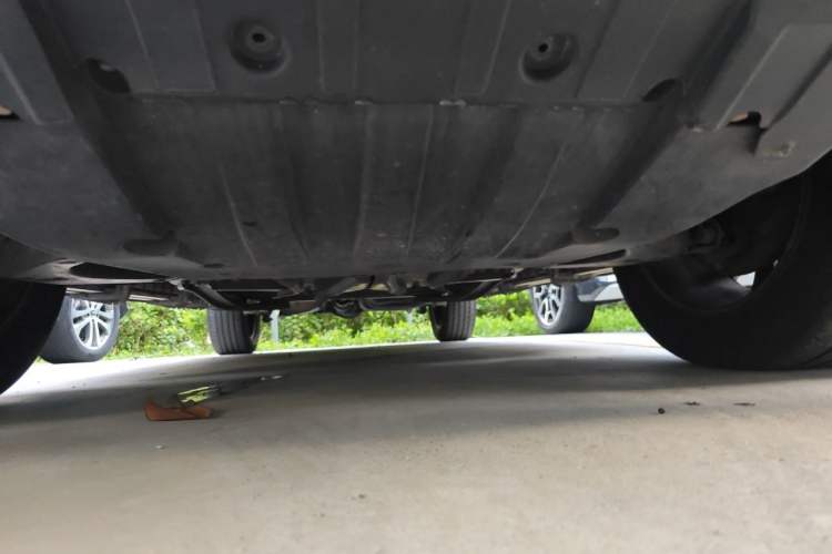 Used SAIC MAXUS D90 2017 2.0T Automatic All-Wheel Drive Sirius Chassis Front