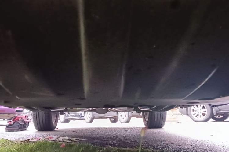 Used SAIC MAXUS D90 2017 2.0T Automatic Two-Wheel Drive - Uranus Chassis Front