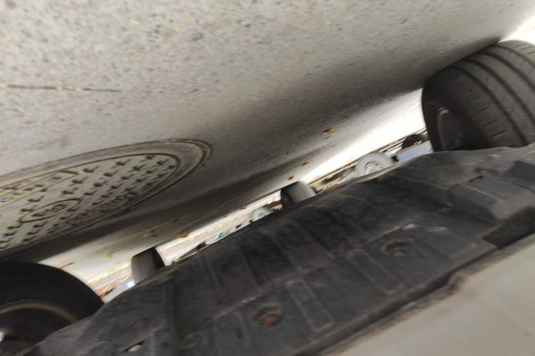 Used SAIC MAXUS D90 2017 2.0T Automatic Two-Wheel Drive - Uranus Chassis Front