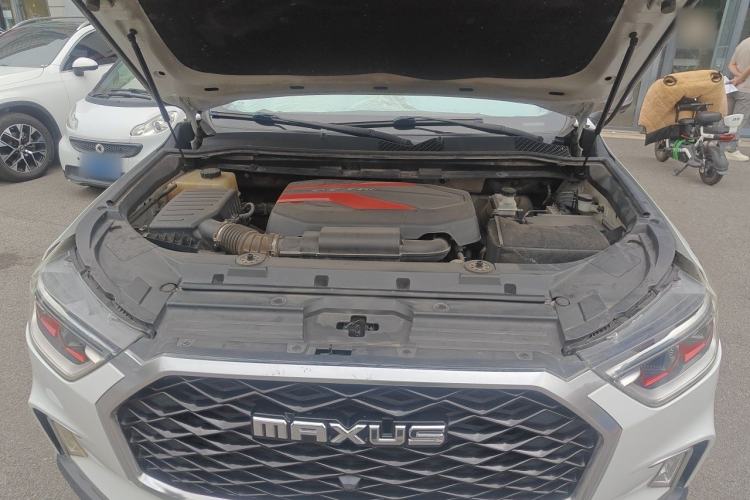 Used SAIC MAXUS D90 2017 2.0T Automatic All-Wheel Drive Polaris Engine Bay