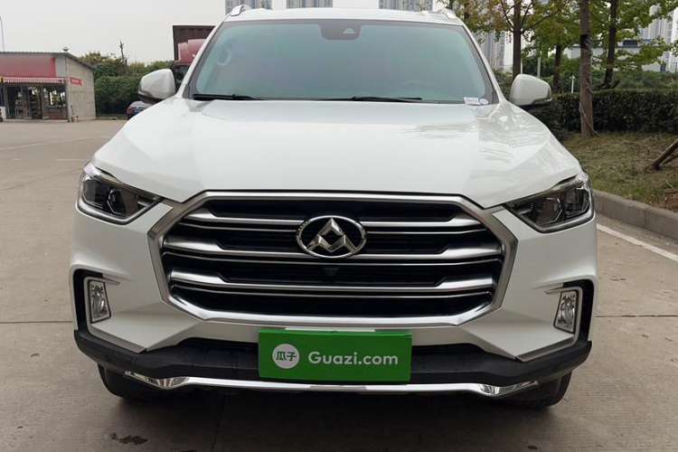 Used SAIC MAXUS D90 2017 2.0T Automatic All-Wheel Drive Polaris Exterior 1