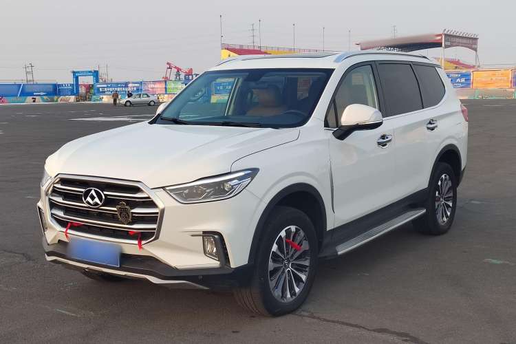 Used SAIC MAXUS D90 2017 2.0T Automatic Two-Wheel Drive - Uranus Exterior 1