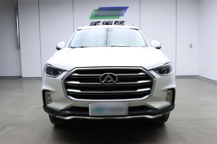 Used SAIC MAXUS D90 2017 2.0T Automatic All-Wheel Drive Sirius Exterior 1