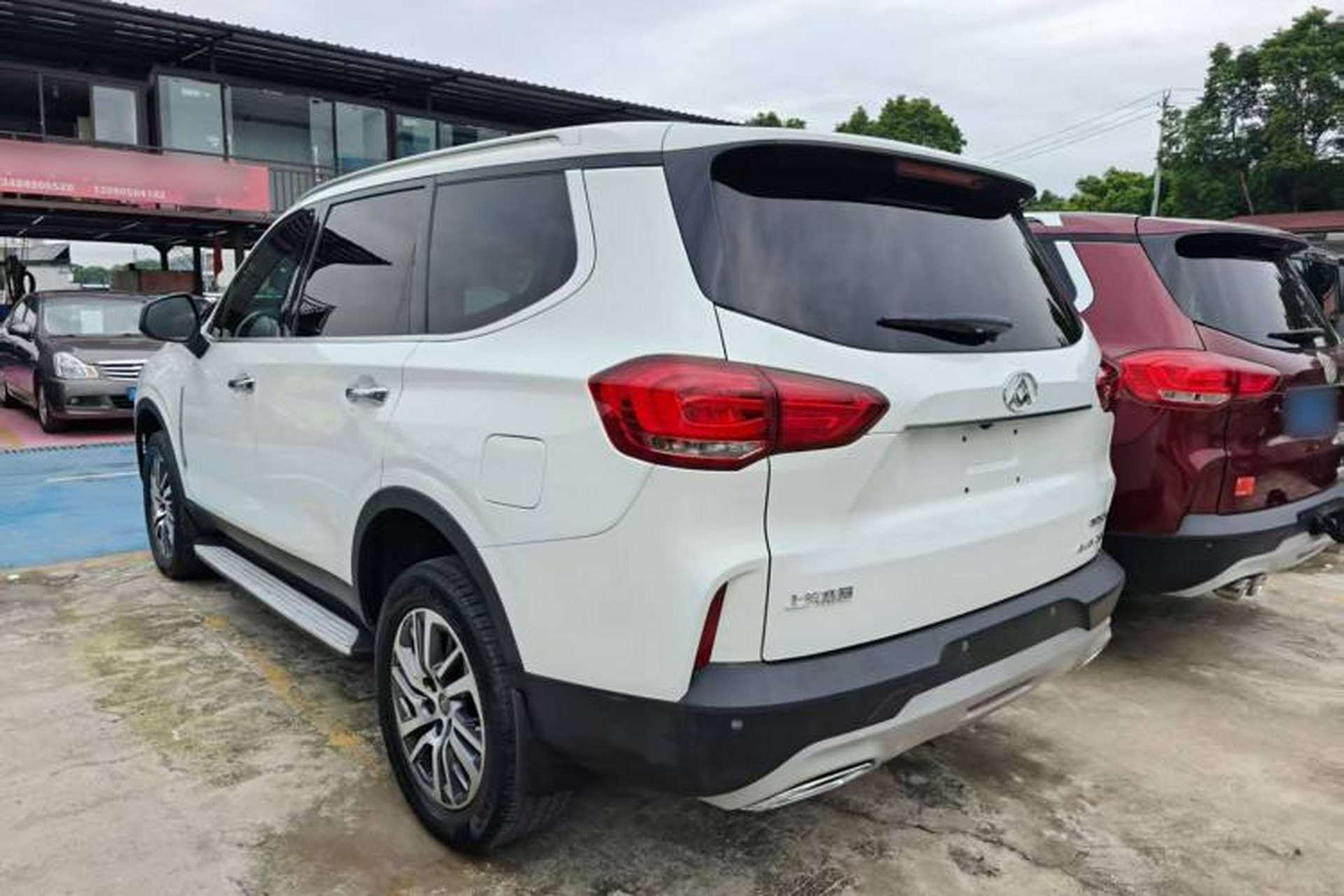 Used SAIC MAXUS D90 2017 2.0T Automatic All-Wheel Drive Sirius Exterior 2
