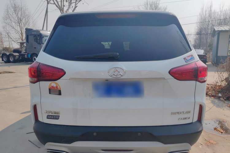 Used SAIC MAXUS D90 2017 2.0T Automatic Two-Wheel Drive - Uranus Exterior 4