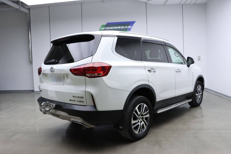 Used SAIC MAXUS D90 2017 2.0T Automatic All-Wheel Drive Sirius Exterior 6