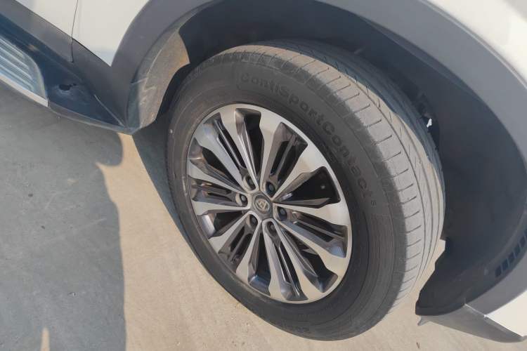Used SAIC MAXUS D90 2017 2.0T Automatic Two-Wheel Drive - Uranus Exterior 7
