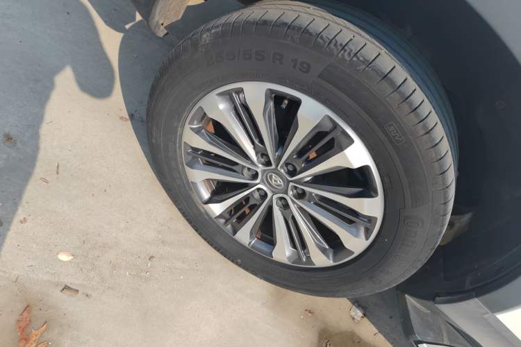 Used SAIC MAXUS D90 2017 2.0T Automatic Two-Wheel Drive - Uranus Exterior 8