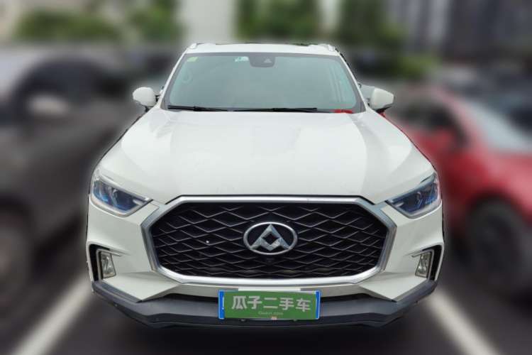 Used SAIC MAXUS D90  Front