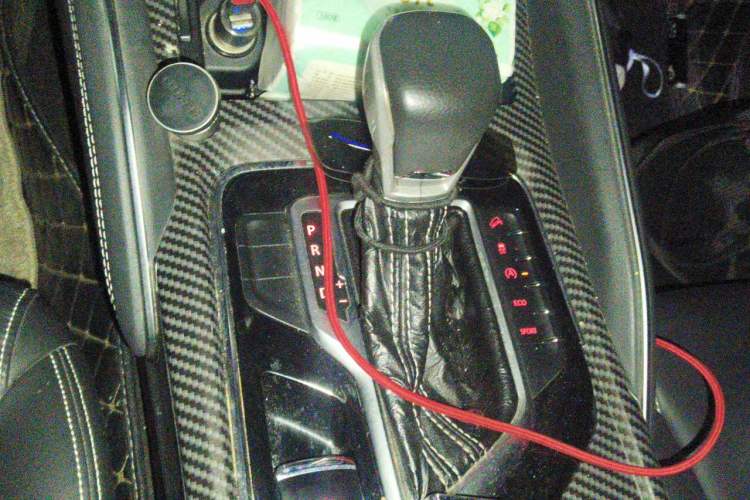 Used SAIC MAXUS D90 2017 2.0T Automatic Two-Wheel Drive Mercury Gear Lever