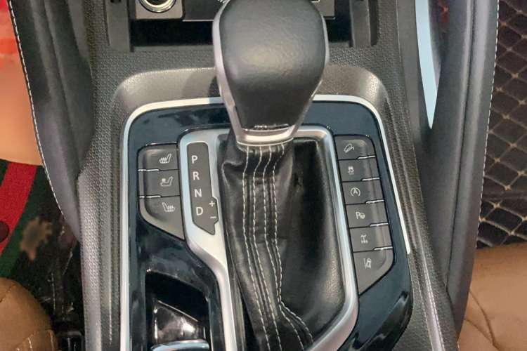 Used SAIC MAXUS D90 2017 2.0T Automatic All-Wheel Drive Polaris Gear Lever