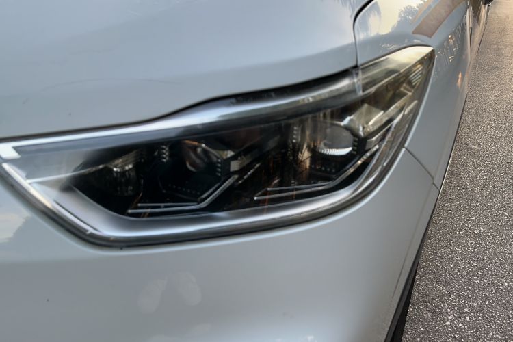Used SAIC MAXUS D90 2017 2.0T Automatic Two-Wheel Drive - Uranus Left Front Headlight