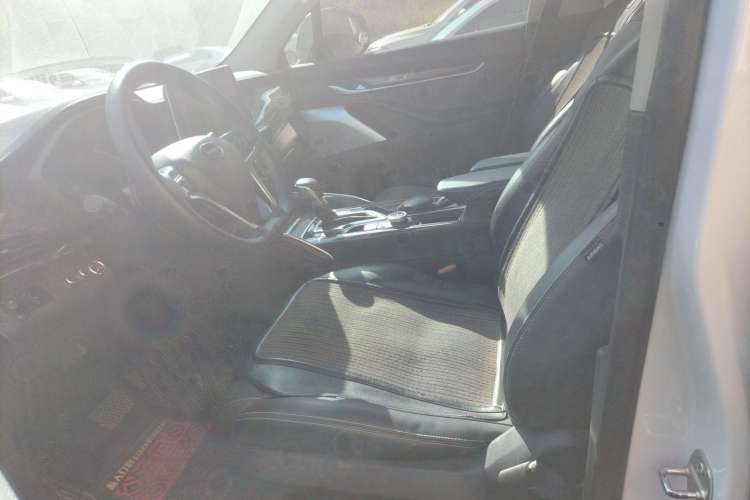 Used SAIC MAXUS D90 2017 2.0T Automatic All-Wheel Drive Sirius Left Front Seat