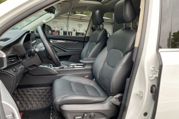 Used SAIC MAXUS D90  Left Front Seat