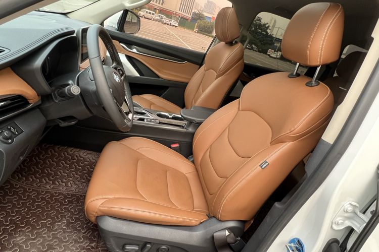 Used SAIC MAXUS D90  Left Front Seat