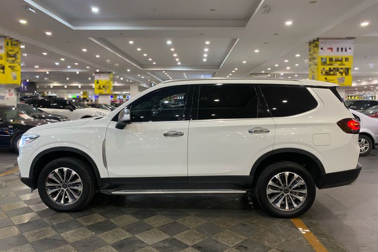Used SAIC MAXUS D90  Left Side