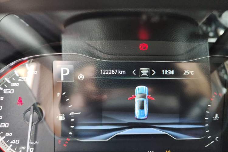 Used SAIC MAXUS D90  Odometer Close Up