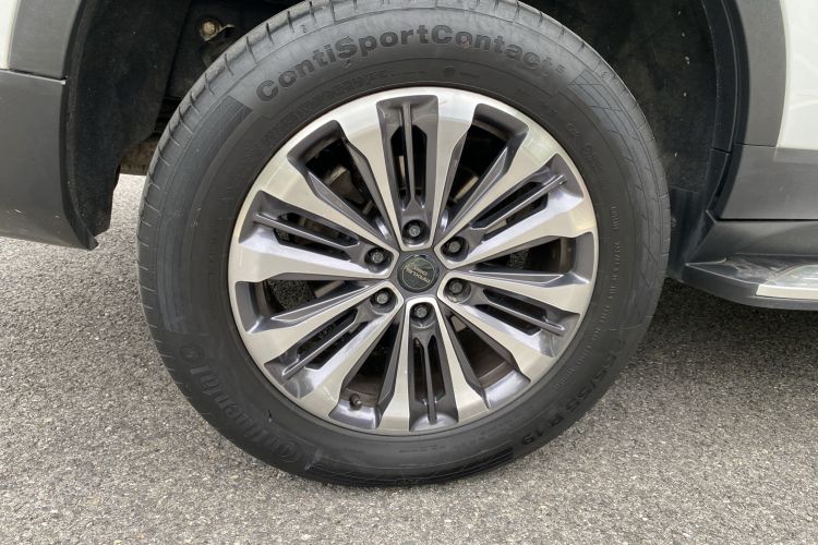 Used SAIC MAXUS D90  Right Rear Wheel Hub