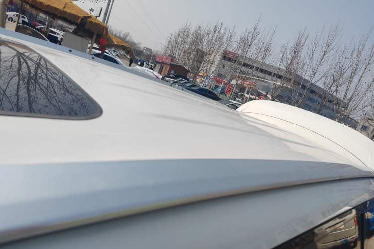 Used SAIC MAXUS D90 2017 2.0T Automatic Two-Wheel Drive - Uranus Roof