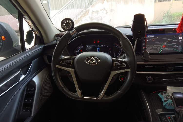 Used SAIC MAXUS D90 2017 2.0T Automatic All-Wheel Drive Sirius Steering Wheel